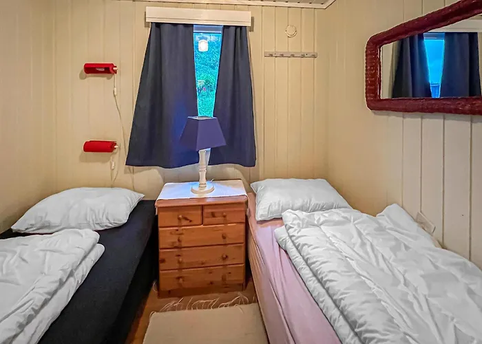 3 Bedroom Gorgeous In Tatil Evi Farsund